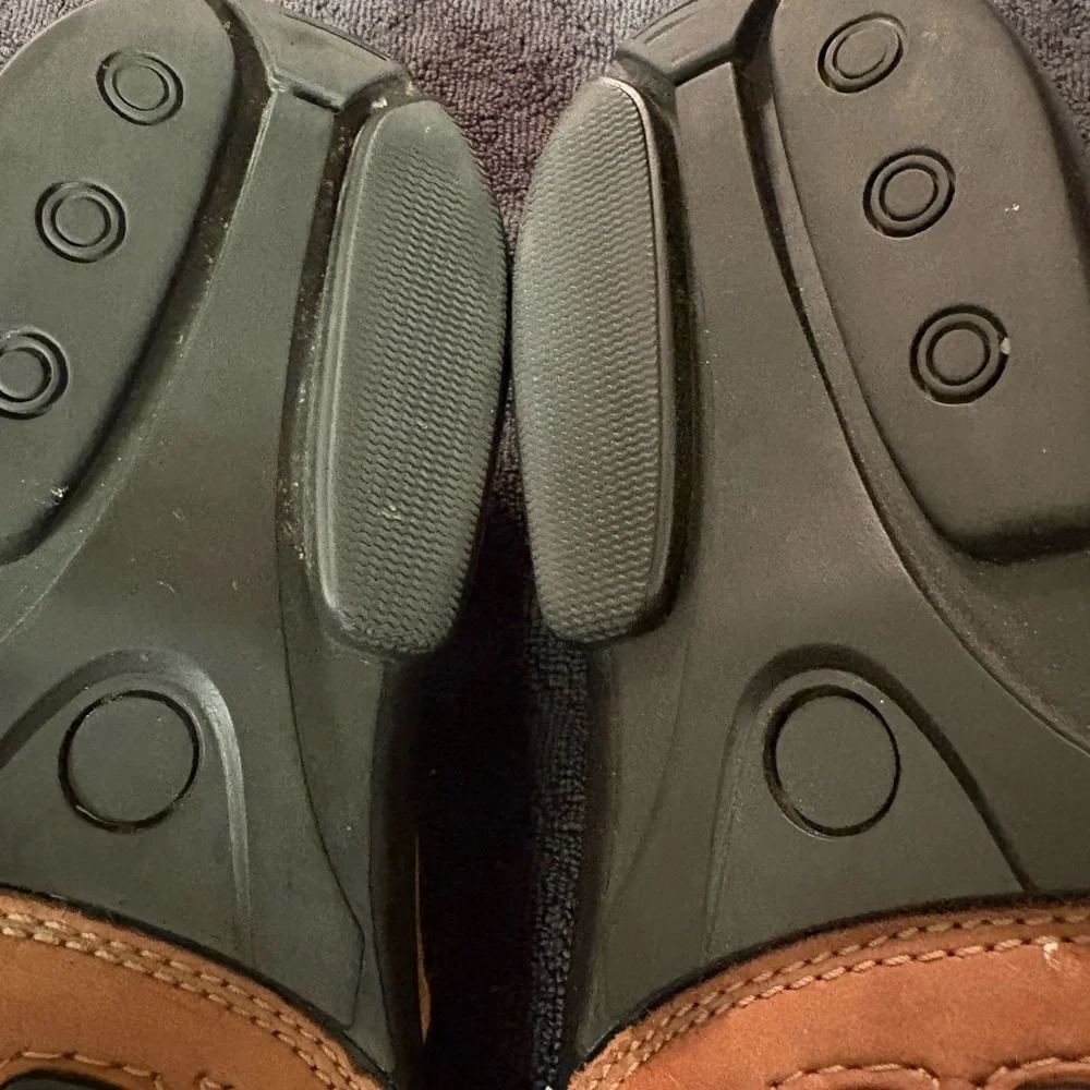 Giorgio Brutini Men's Leather Slip-On Loafers in Light Brown‎ Size 10.5